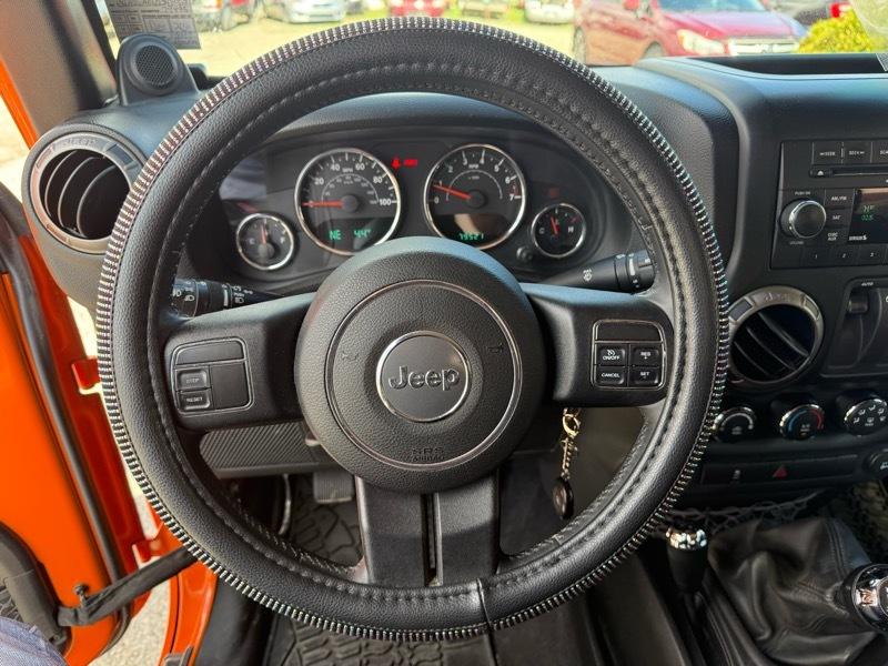 Jeep Wrangler Sport 4WD 2012