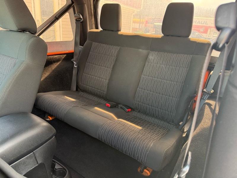 Jeep Wrangler Sport 4WD 2012