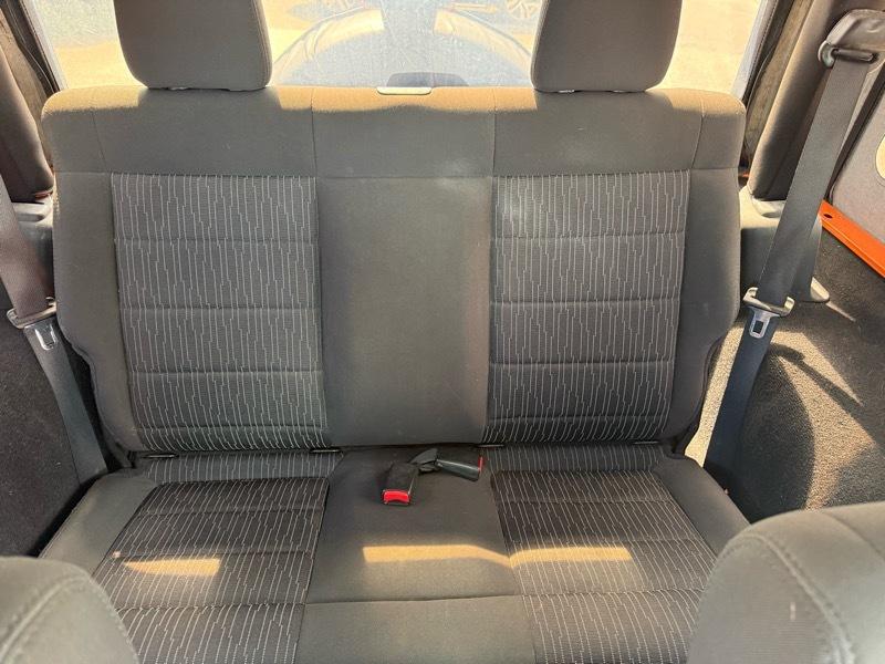 Jeep Wrangler Sport 4WD 2012