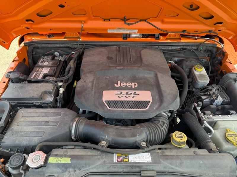 Jeep Wrangler Sport 4WD 2012