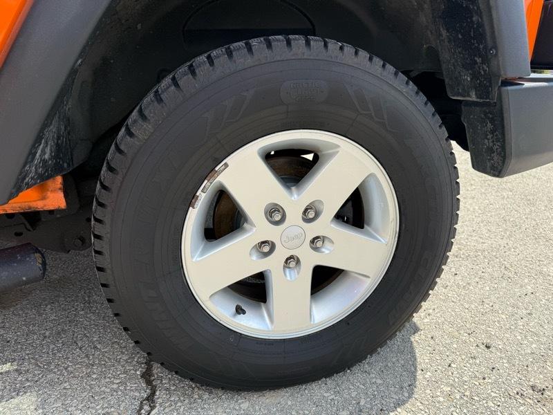 Jeep Wrangler Sport 4WD 2012