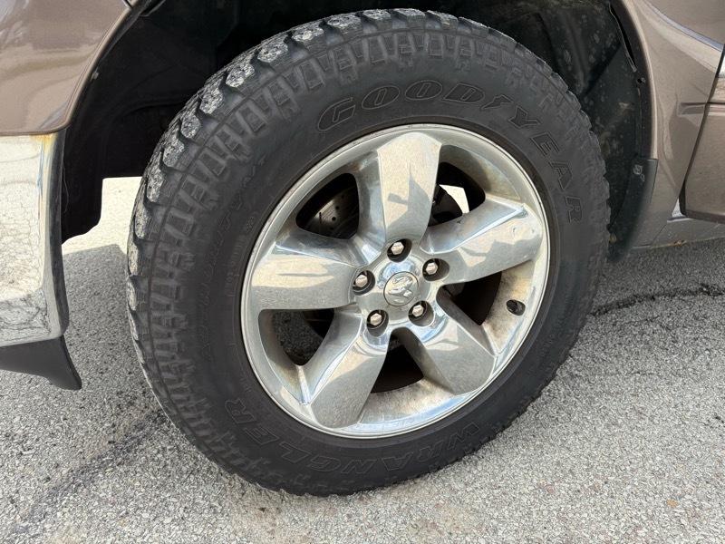 RAM 1500 Big Horn 4x4 Crew Cab 5'7" Box 2018