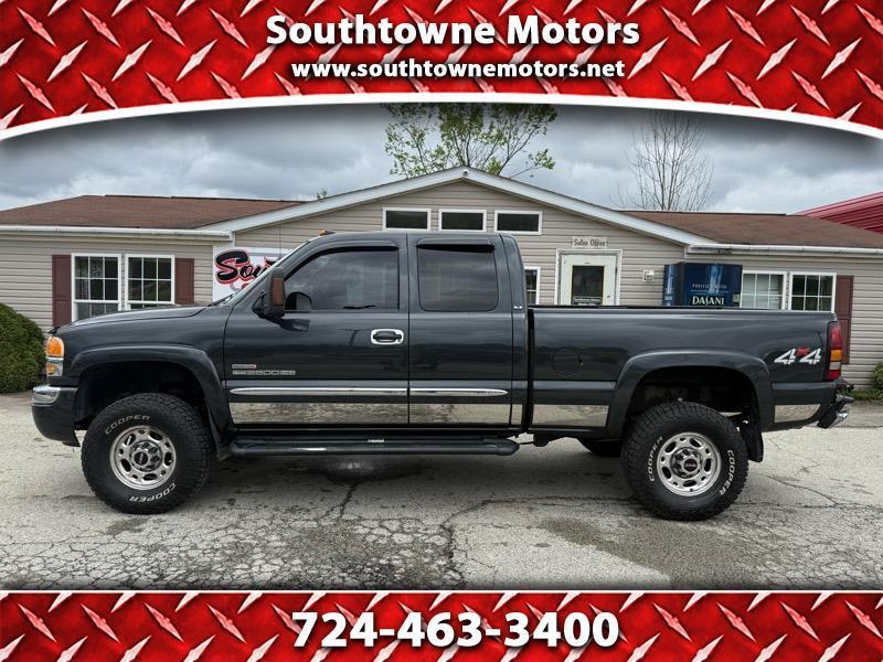 2005 GMC Sierra 2500HD 
