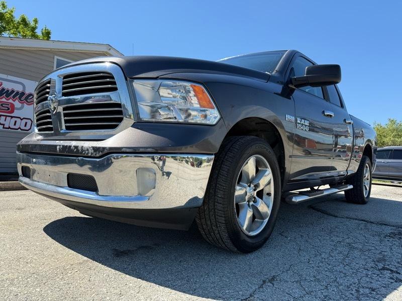 RAM 1500 Big Horn Quad Cab 4WD 2016
