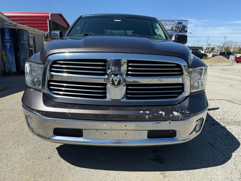 RAM 1500 Big Horn Quad Cab 4WD 2016