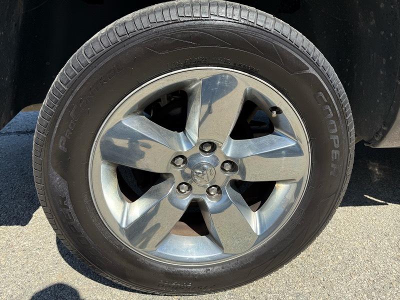 RAM 1500 Big Horn Quad Cab 4WD 2016
