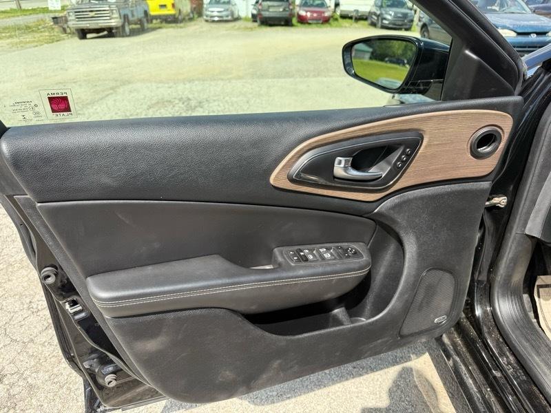 Chrysler 200 C AWD 2015