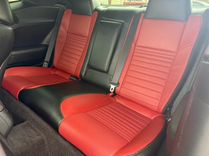 Dodge Challenger R/T Plus Shaker RWD 2016