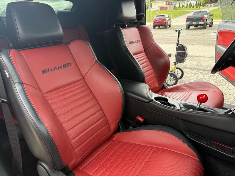 Dodge Challenger R/T Plus Shaker RWD 2016