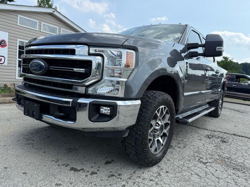 Ford F-250 SD Lariat Crew Cab 4WD 2022