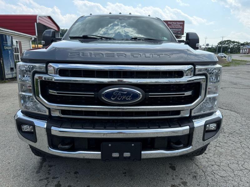 Ford F-250 SD Lariat Crew Cab 4WD 2022