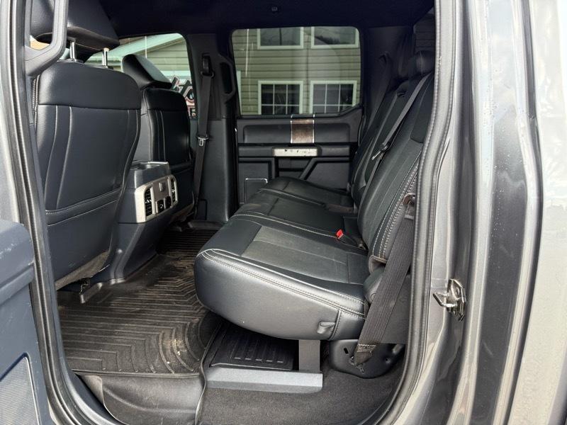 Ford F-250 SD Lariat Crew Cab 4WD 2022