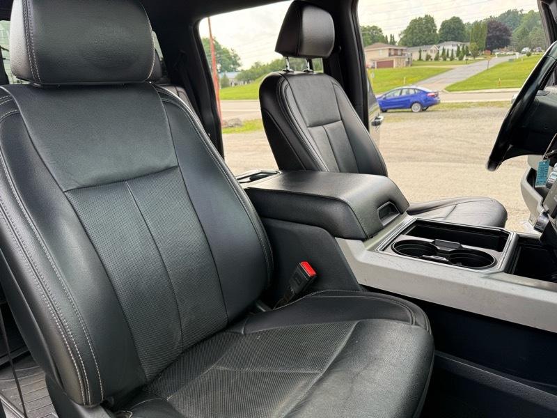 Ford F-250 SD Lariat Crew Cab 4WD 2022