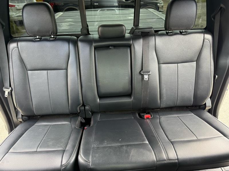 Ford F-250 SD Lariat Crew Cab 4WD 2022