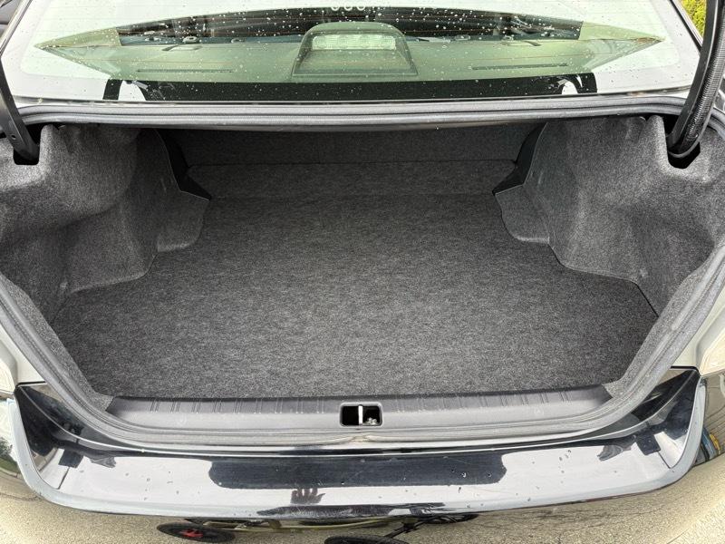 Subaru Impreza 2.0i PZEV CVT 4-Door 2016
