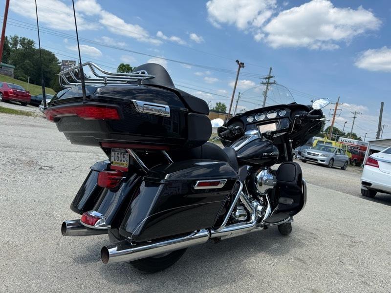 Harley-Davidson FLHTKL  2015