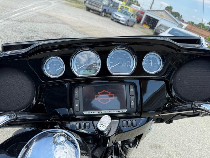 Harley-Davidson FLHTKL  2015
