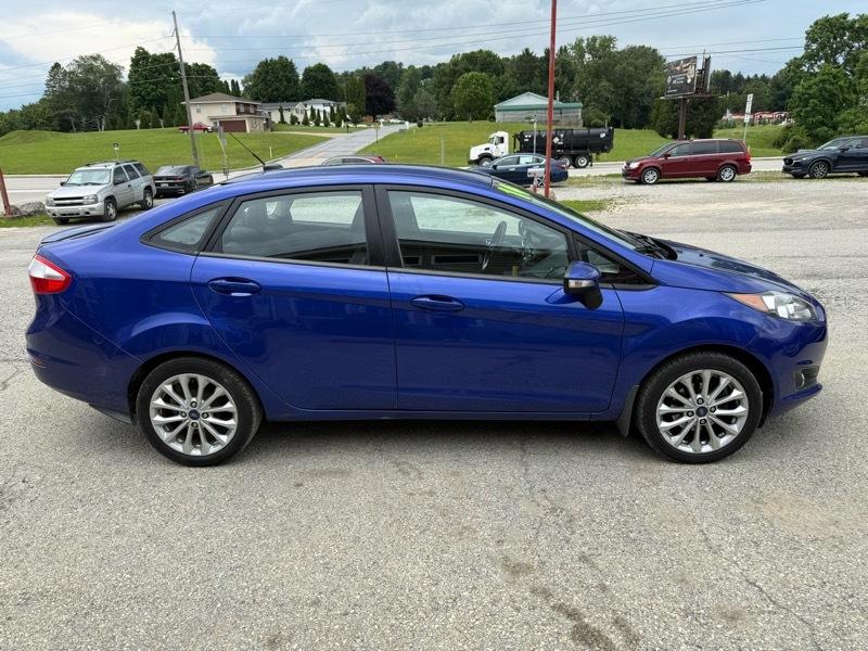 Ford Fiesta SE Sedan 2014