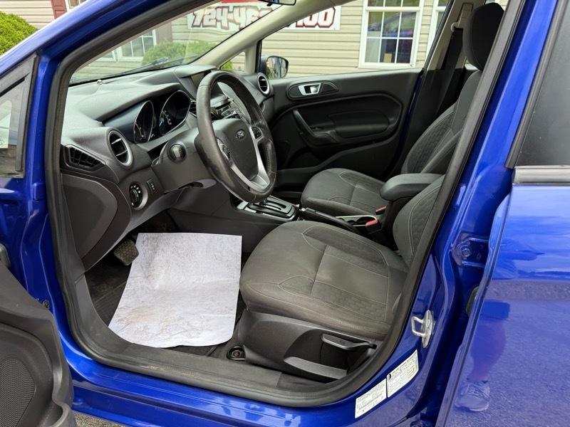 Ford Fiesta SE Sedan 2014