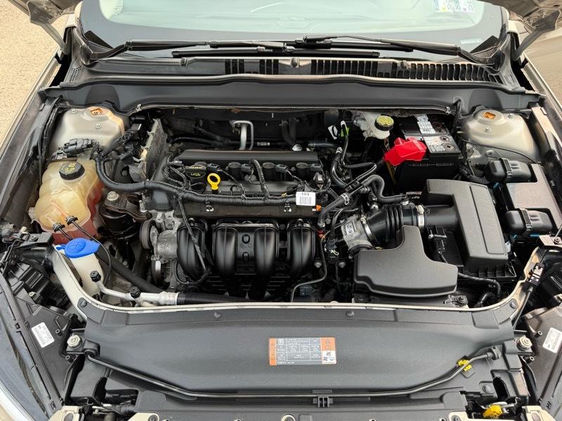 Ford Fusion SE 2016