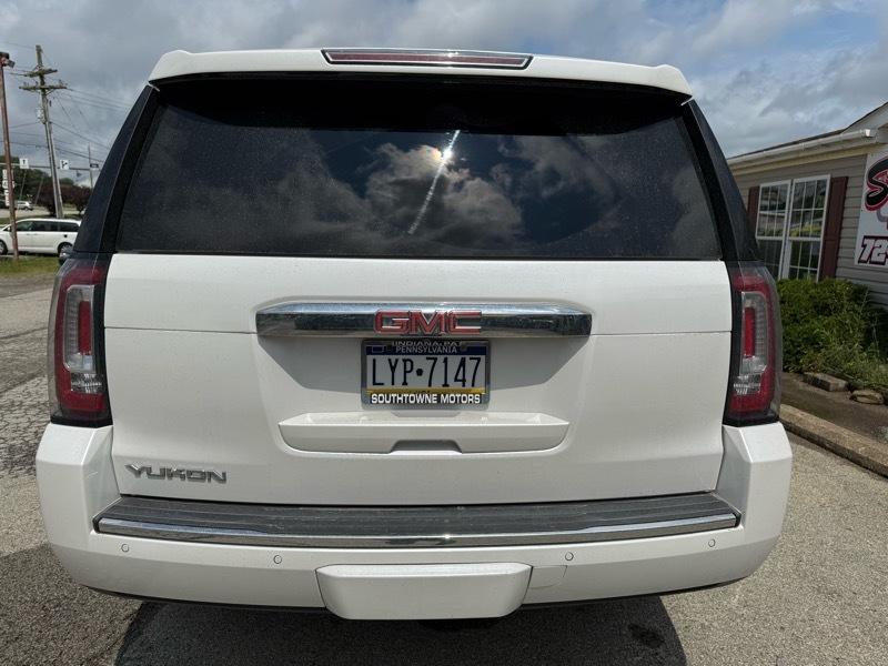 GMC Yukon Denali 4WD 2018