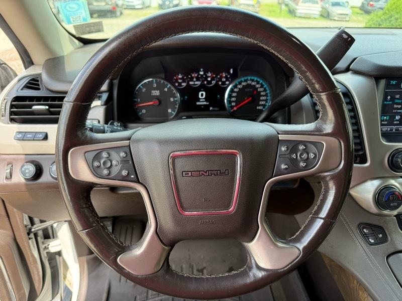 GMC Yukon Denali 4WD 2018