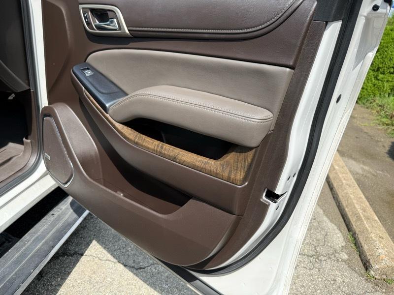 GMC Yukon Denali 4WD 2018