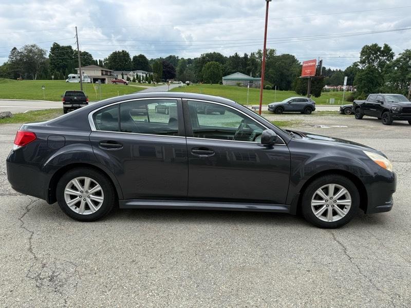 Subaru Legacy 2.5i Premium 2011