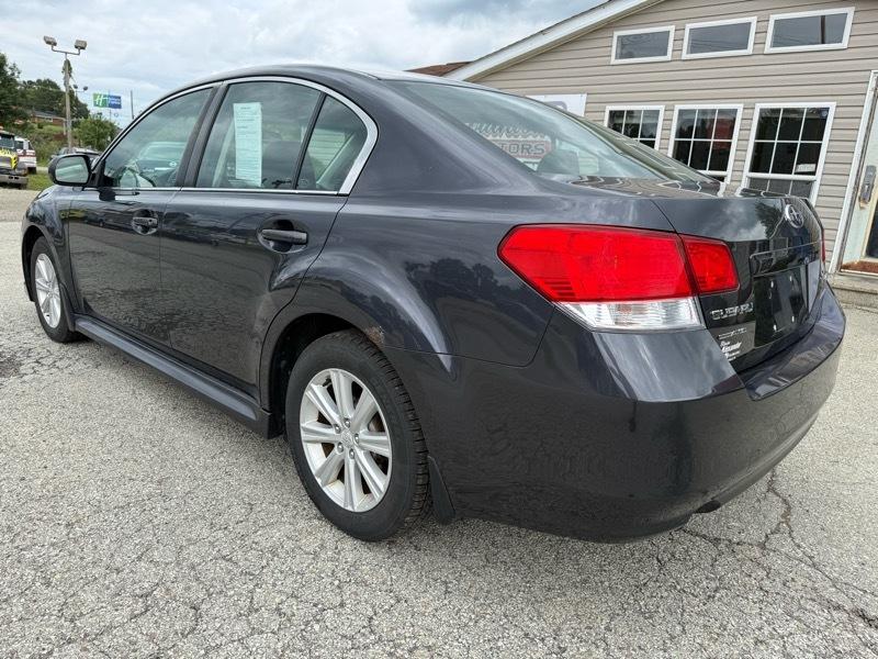 Subaru Legacy 2.5i Premium 2011