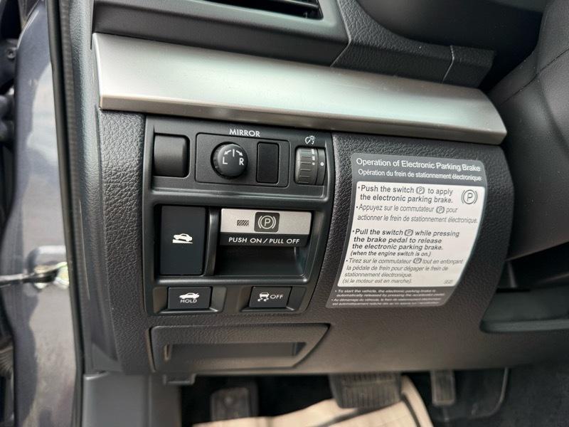 Subaru Legacy 2.5i Premium 2011