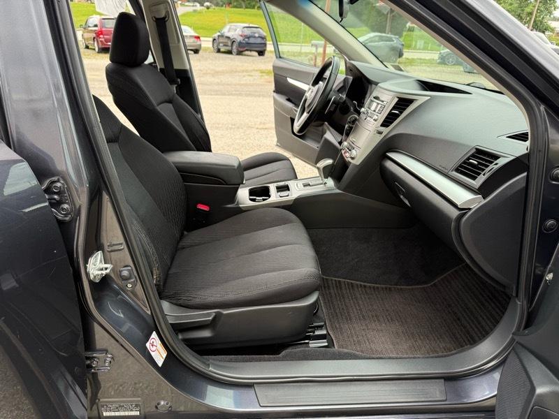 Subaru Legacy 2.5i Premium 2011