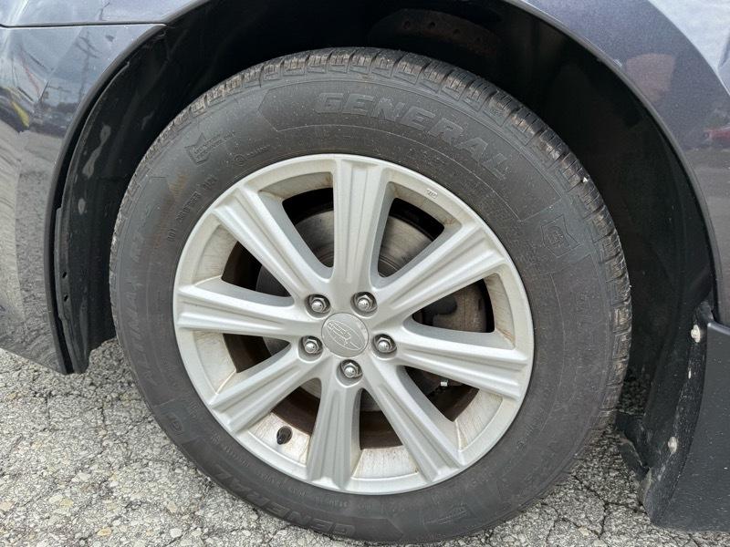 Subaru Legacy 2.5i Premium 2011