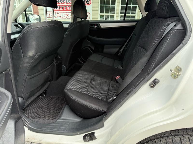 Subaru Outback 2.5i Premium 2016