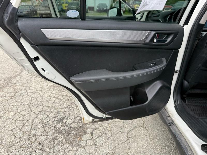 Subaru Outback 2.5i Premium 2016