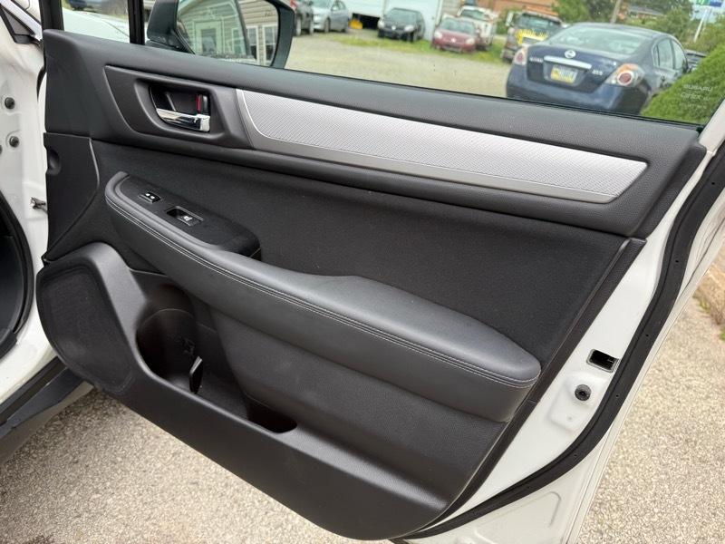 Subaru Outback 2.5i Premium 2016