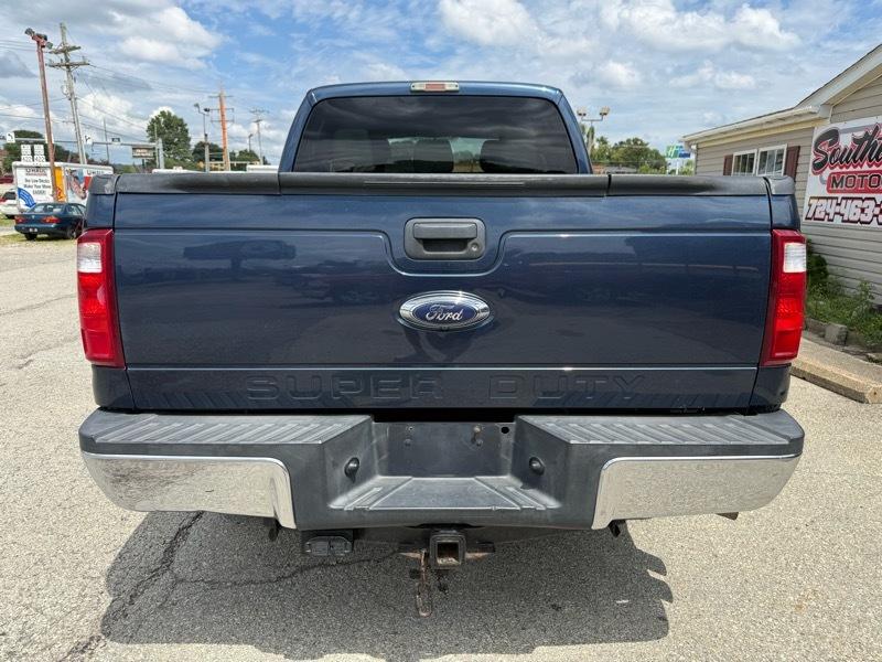 Ford F-250 SD XLT Crew Cab 4WD 2016