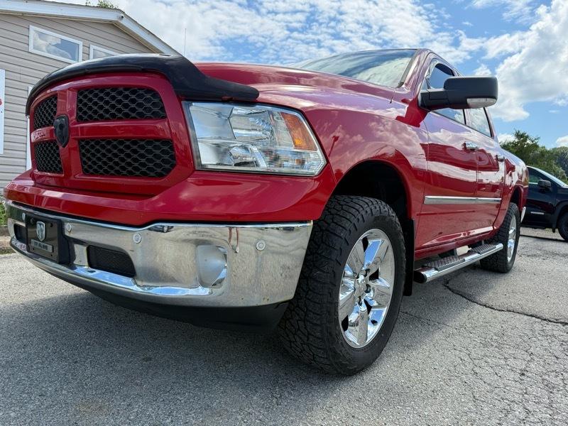 RAM 1500 Big Horn Crew Cab 4WD 2016