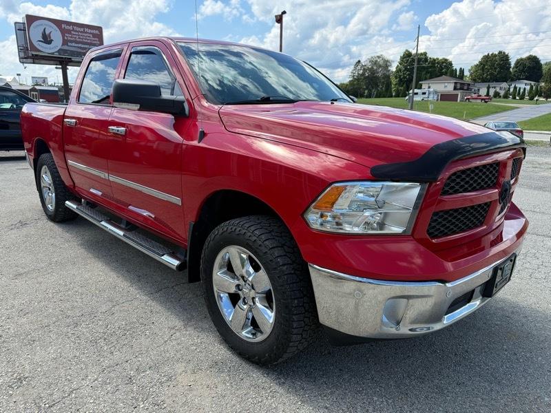 RAM 1500 Big Horn Crew Cab 4WD 2016