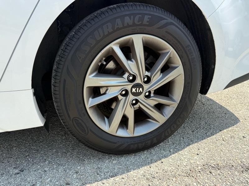 Kia Optima LX 2019