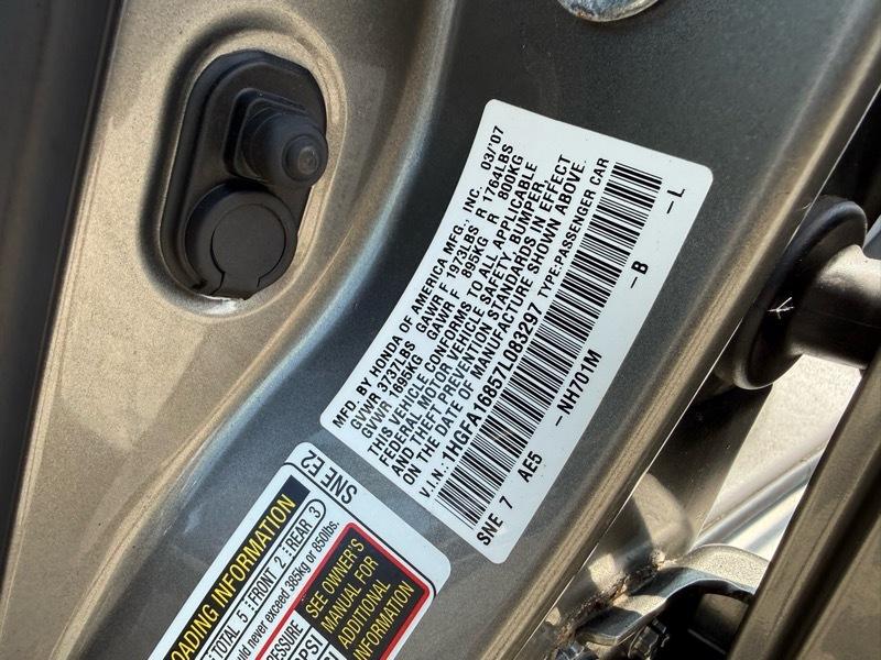 Honda Civic EX Sedan AT with Navigation 2007
