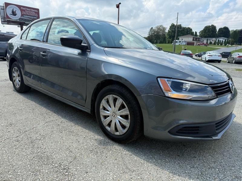 Volkswagen Jetta S 2013