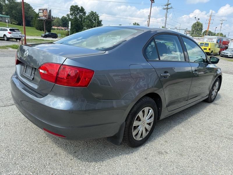 Volkswagen Jetta S 2013