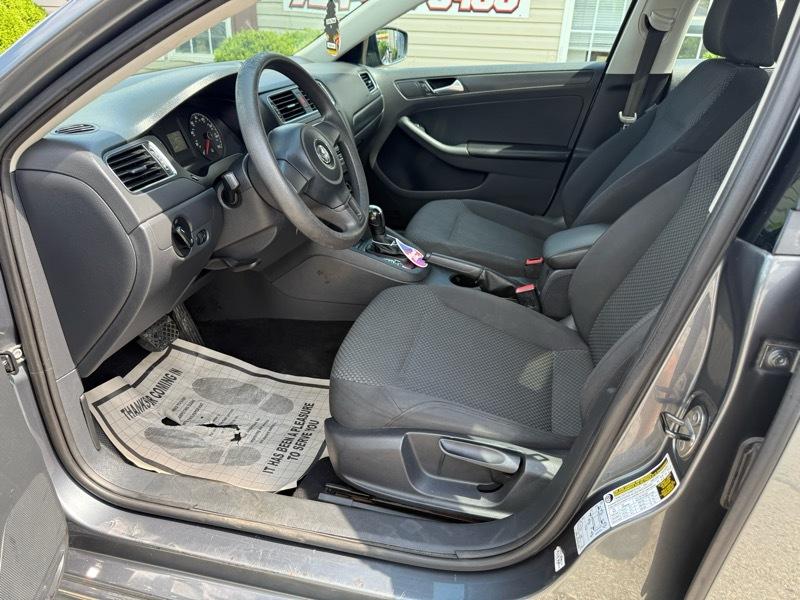 Volkswagen Jetta S 2013