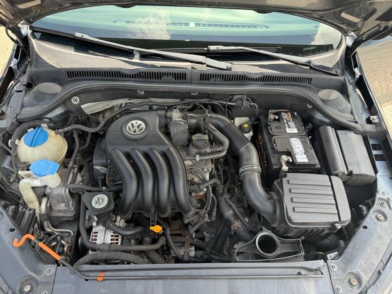 Volkswagen Jetta S 2013