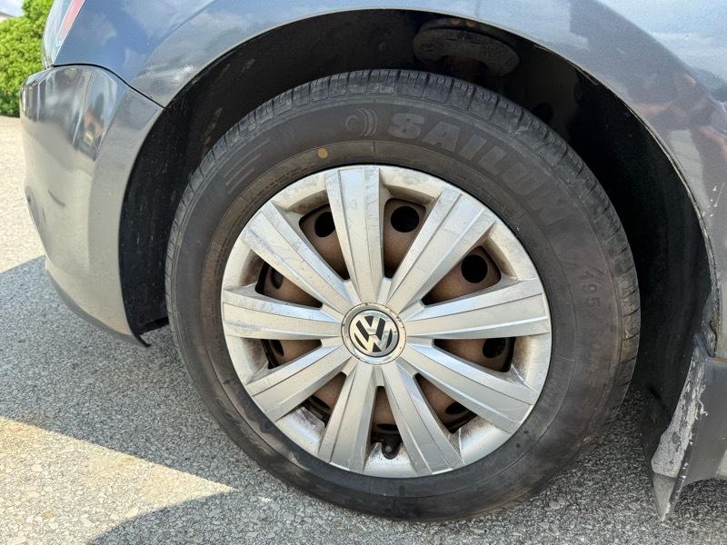 Volkswagen Jetta S 2013