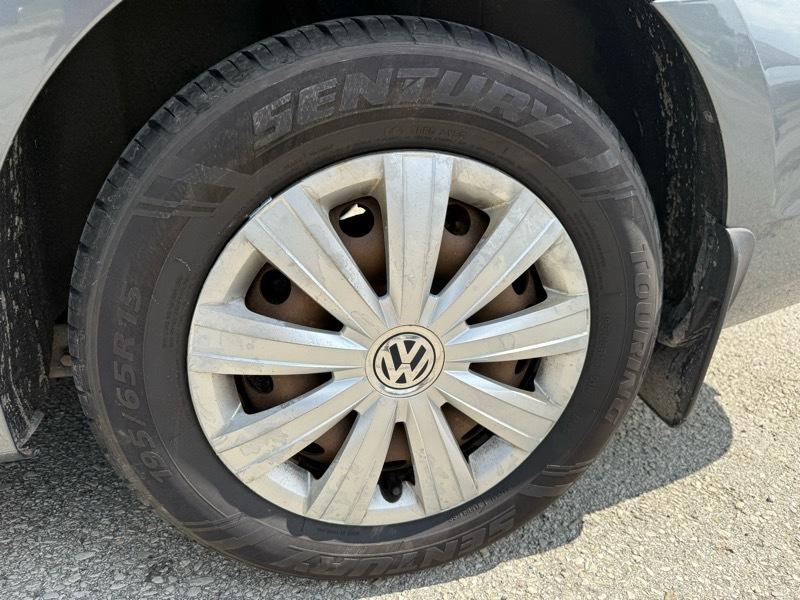 Volkswagen Jetta S 2013