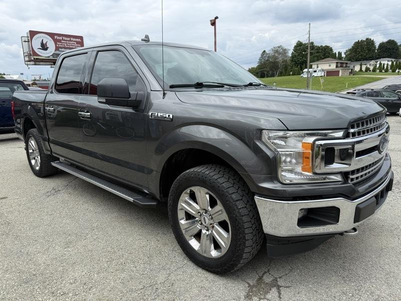 Ford F-150 4WD SuperCrew 145" XLT 2018