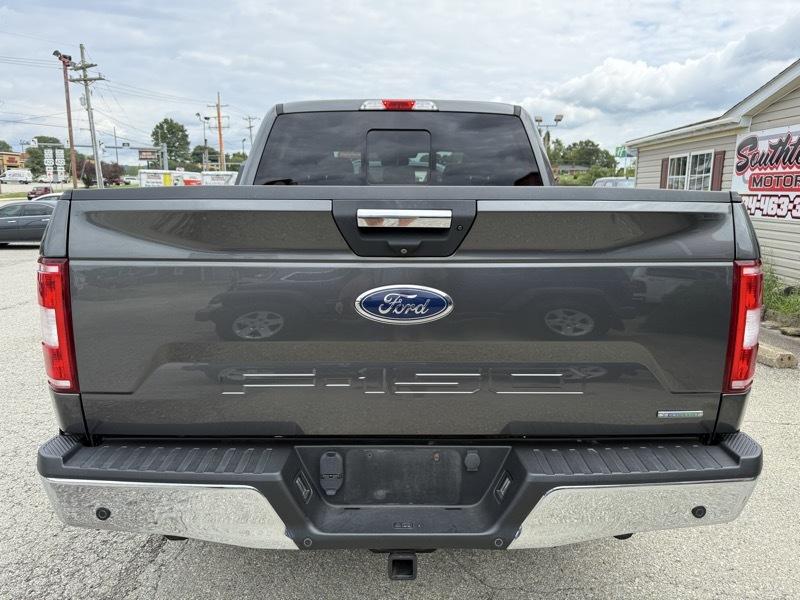 Ford F-150 4WD SuperCrew 145" XLT 2018