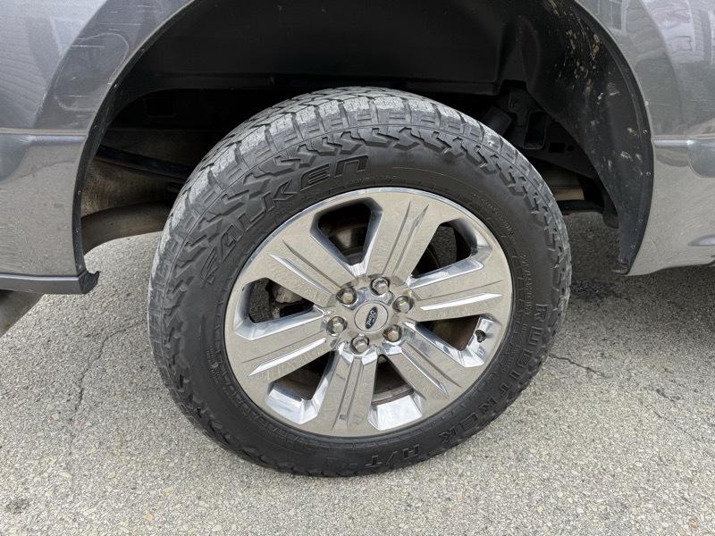 Ford F-150 4WD SuperCrew 145" XLT 2018