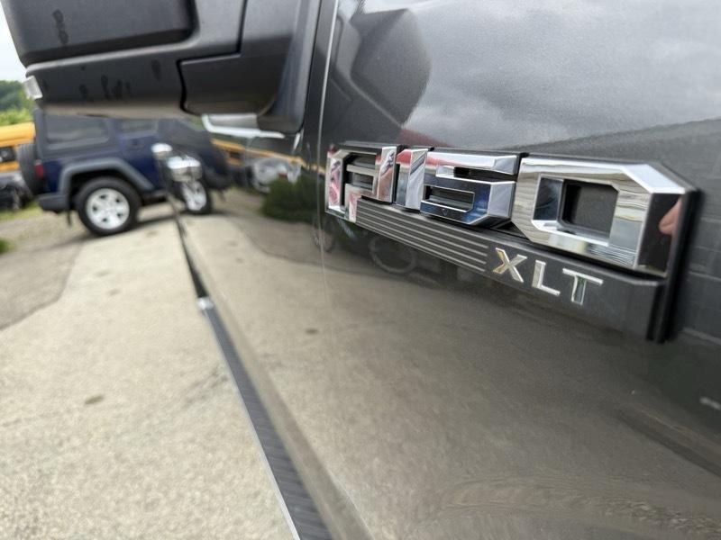 Ford F-150 4WD SuperCrew 145" XLT 2018